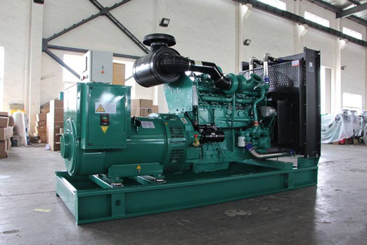 集宁320kw康明斯柴油发电车出租组图片 集宁320kw康明斯柴油发电车出租组图片